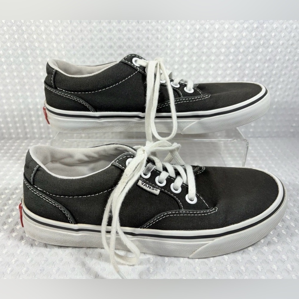 Vans Era Low Top Sneakers Women’s Size 6 Black White